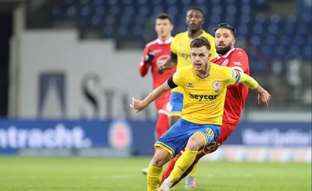 队的信心 队的信心