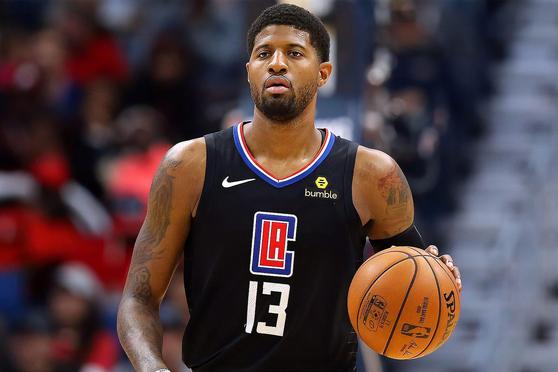 人屏息凝神 人屏息凝神