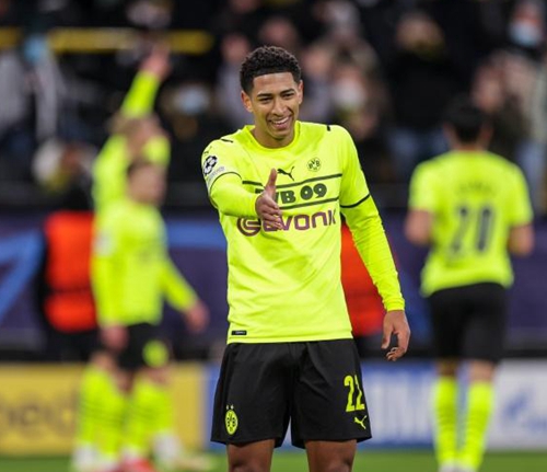 藏着球队的 藏着球队的