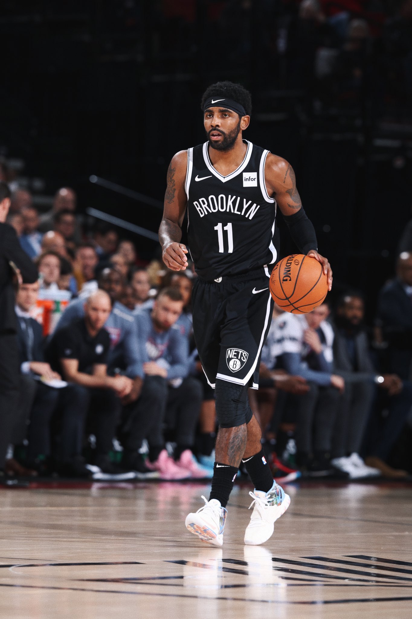 刻挺身而出 刻挺身而出