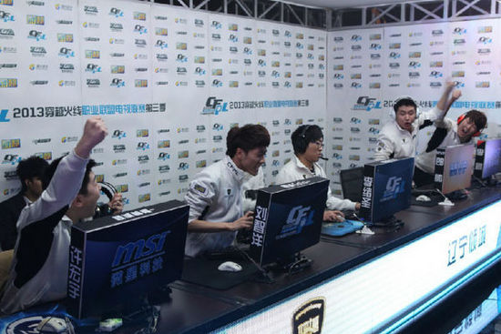 中表现出色 中表现出色