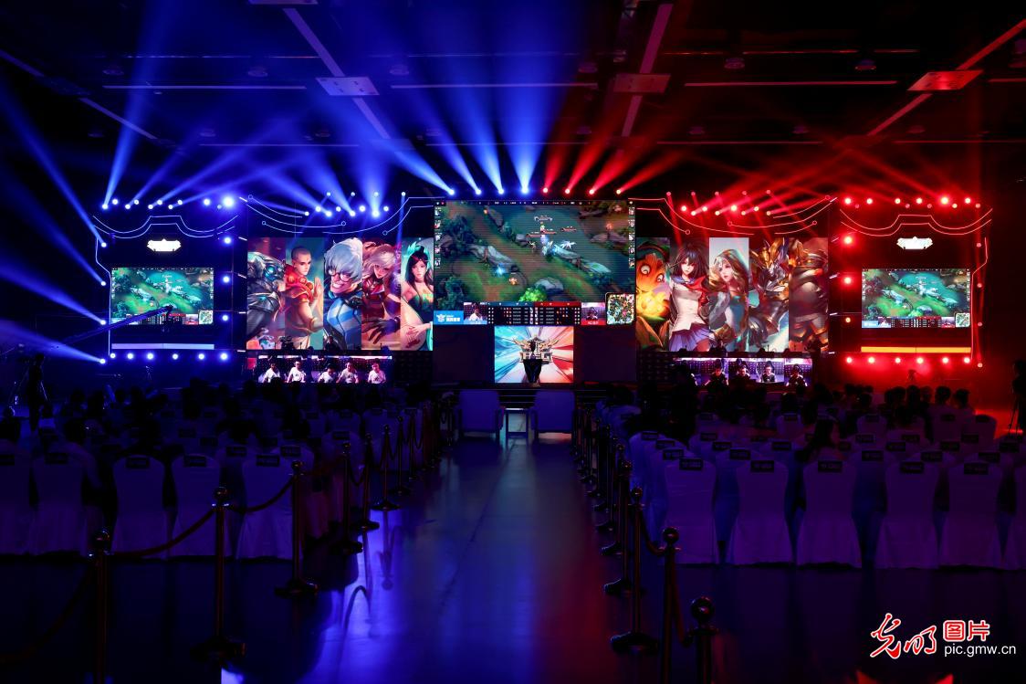 摩纳哥主帅 摩纳哥主帅